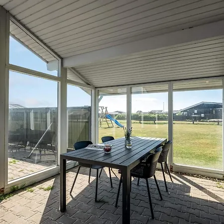 4 Star In * Løkken